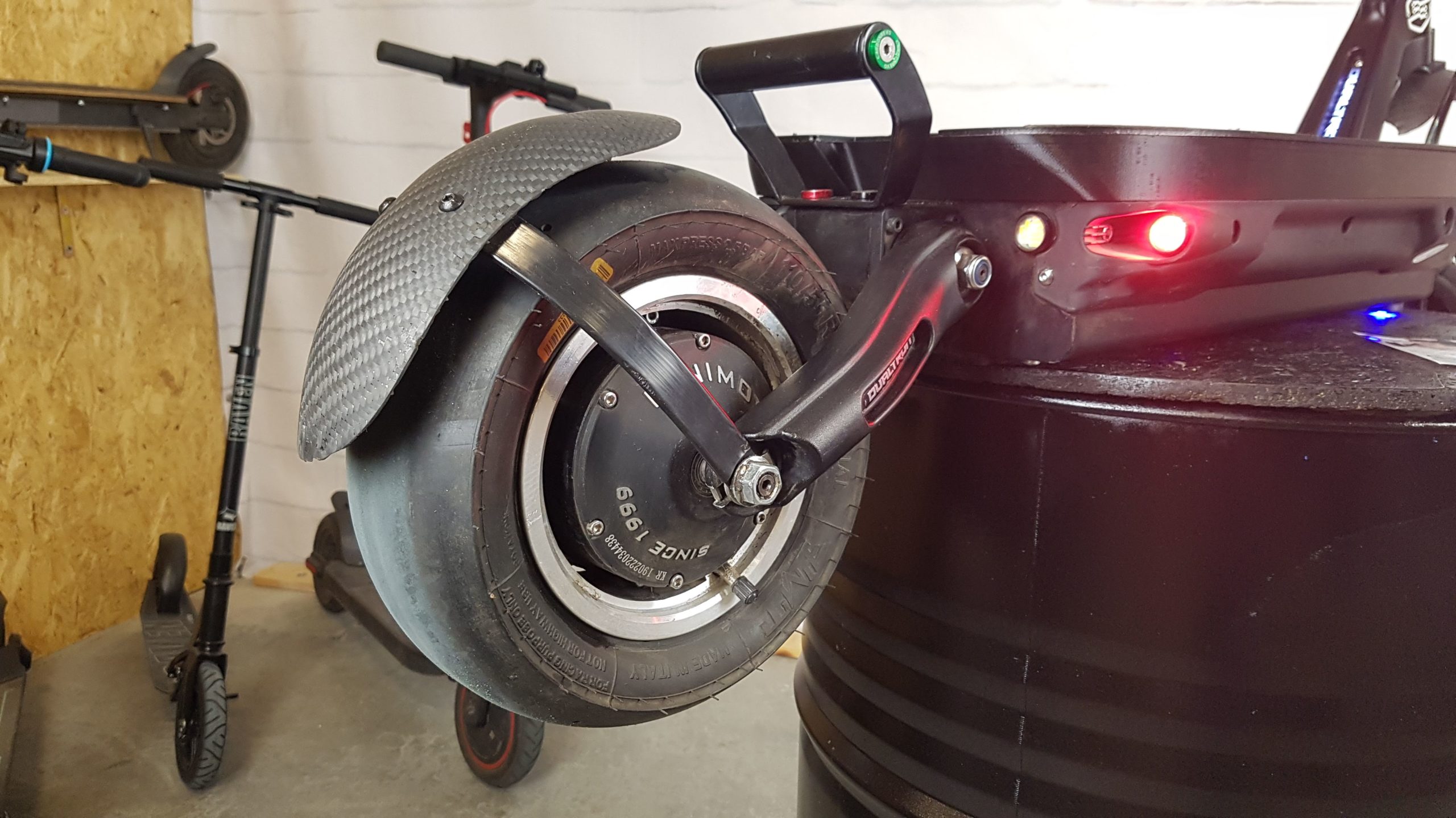 Opona 110/55 - 6,5 PMT Slick Wolf Warrior | Techlife X9 | Nami Burn-e | Dualtron Thunder | Dualtron Ultra 6 31 października, 2025 Opona 110/55 - 6,5 PMT Slick Wolf Warrior | Techlife X9 | Nami Burn-e | Dualtron Thunder | Dualtron Ultra - obrazek 4