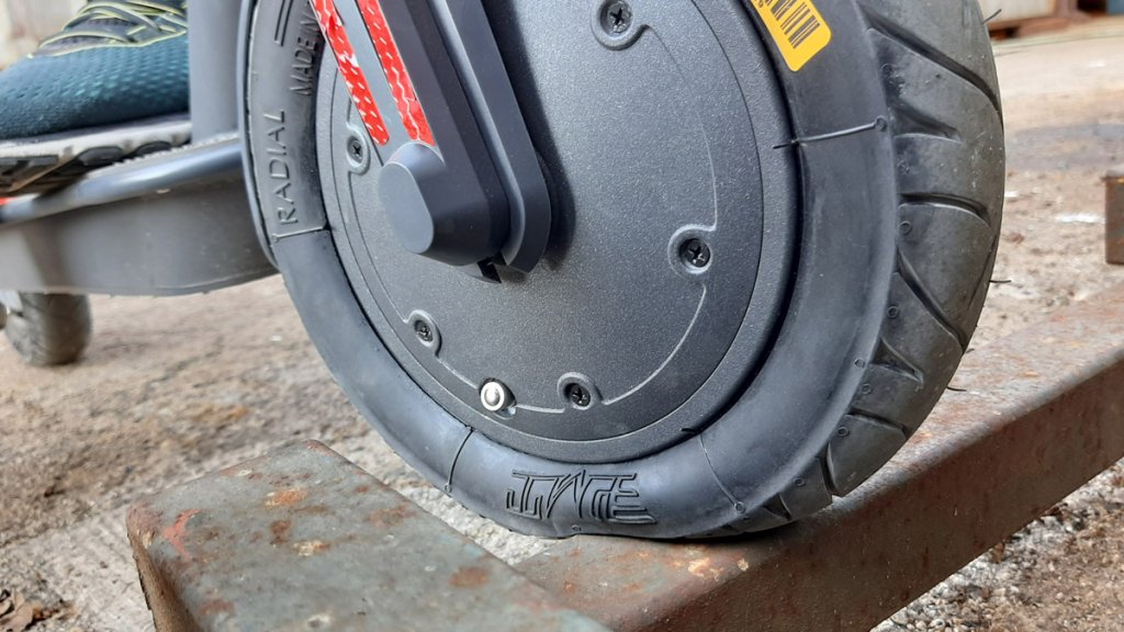 Opona 10 x 2,125 PMT E-Fire Xiaomi M365 | M365 Pro | 1S | Pro 2 | Essential | Mi 3 | Motus Scooty 8,5 7 31 października, 2025 Opona 10 x 2,125 PMT E-Fire Xiaomi M365 | M365 Pro | 1S | Pro 2 | Essential | Mi 3 | Motus Scooty 8,5 - obrazek 5