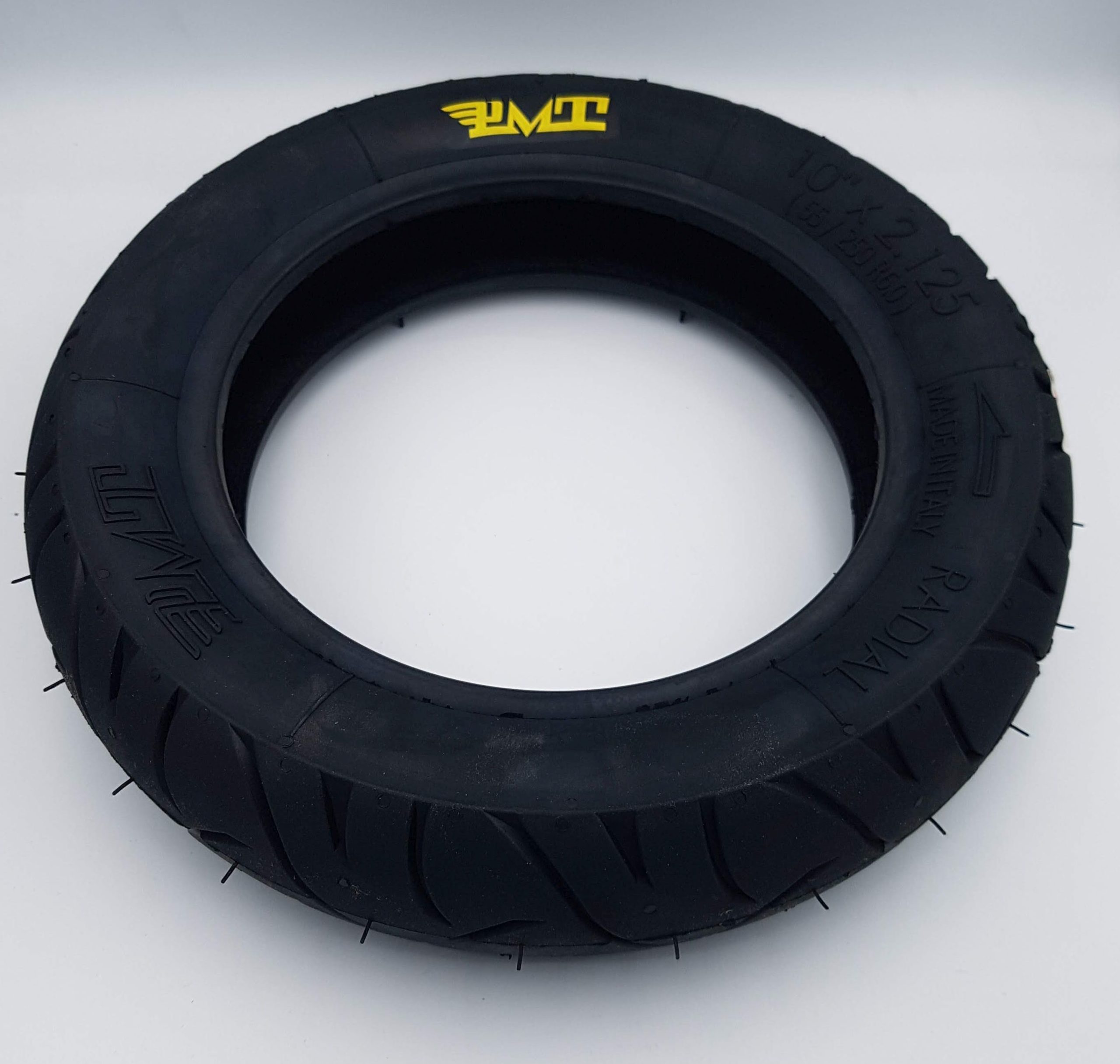 Opona 10 x 2,125 PMT E-Fire Xiaomi M365 | M365 Pro | 1S | Pro 2 | Essential | Mi 3 | Motus Scooty 8,5 4 31 października, 2025 Opona 10 x 2,125 PMT E-Fire Xiaomi M365 | M365 Pro | 1S | Pro 2 | Essential | Mi 3 | Motus Scooty 8,5 - obrazek 2